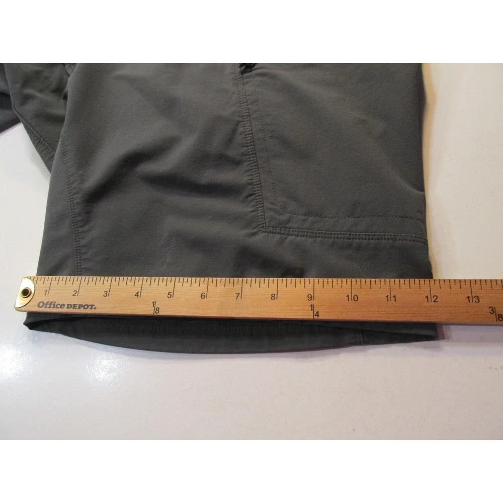 The North Face Mens 40 Gray Nylon Cargo Shorts Hiking Activewear Stretch